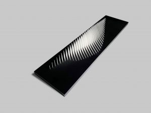 DA 01 White & Charcoal