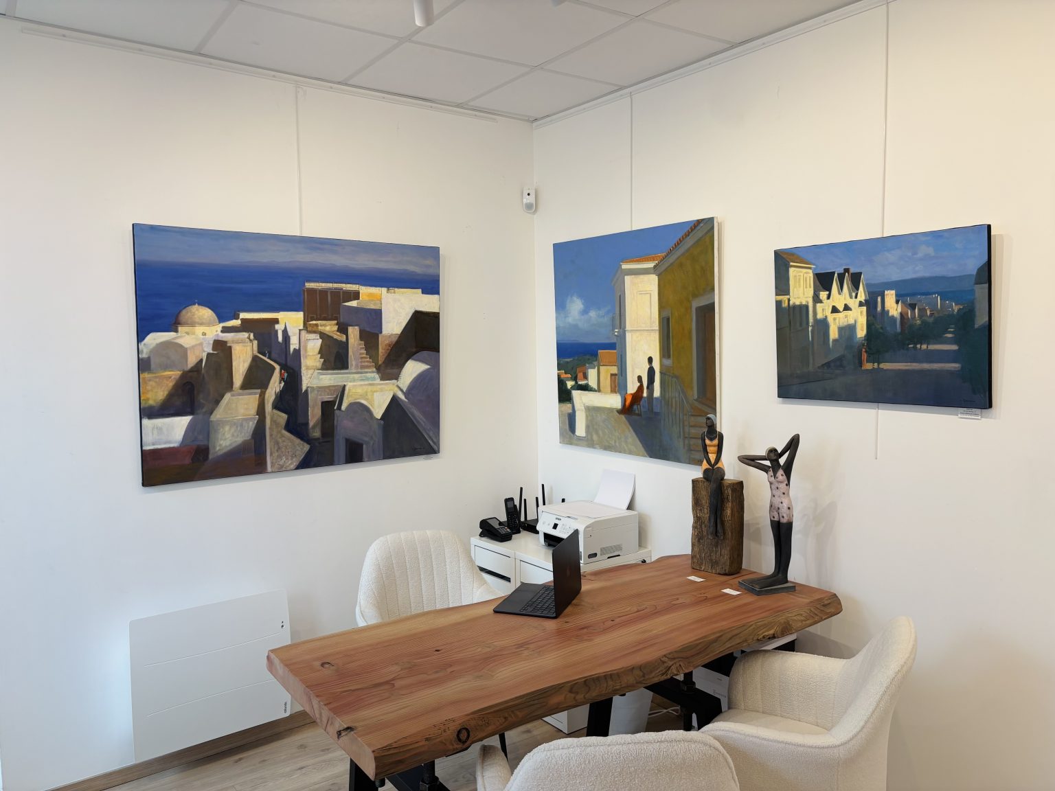 Photo de la Galerie l'Art des Marines : exposition d'olivier Desvaux et Sylvie du Plessis, Peintres officiel de la Marine à Rouen 8